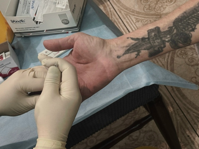 test_hiv_reab_lenobl